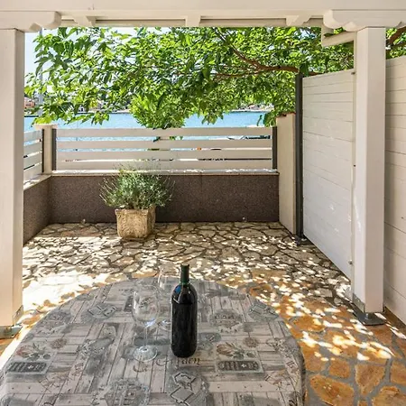 First Line Seafront Luxury Kata Rogotin